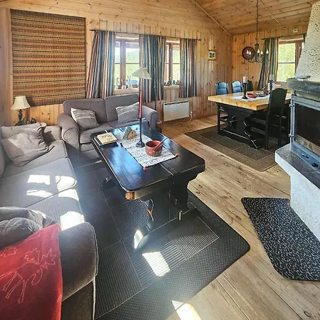 Сasa de vacaciones 4 Bedroom Stunning In