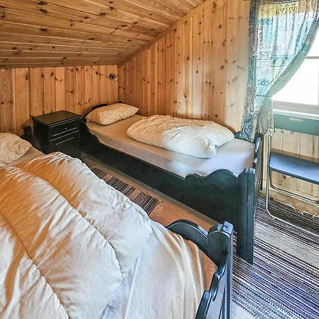 4 Bedroom Stunning In Tuddal