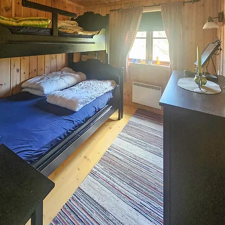 Vakantiehuis 4 Bedroom Stunning In