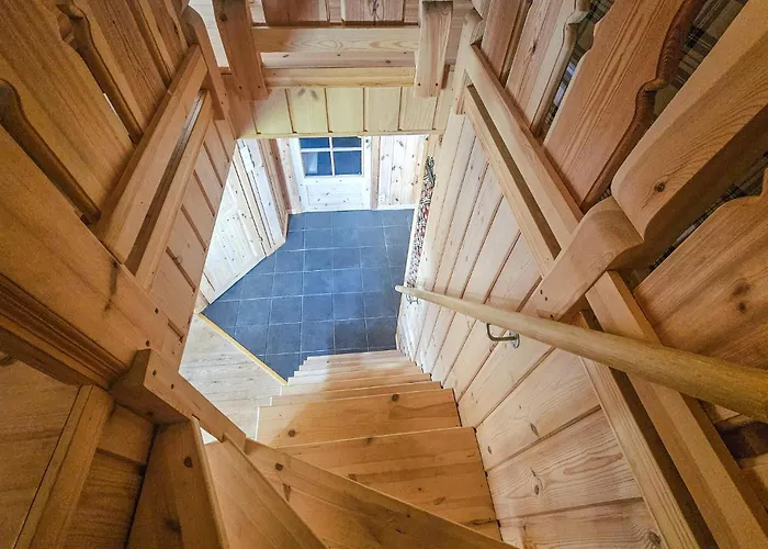 4 Bedroom Stunning In *