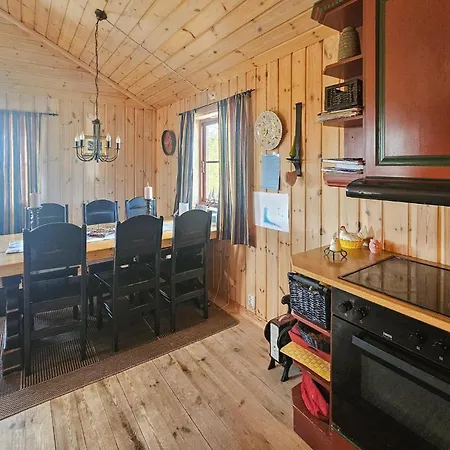 Semesterbostad 4 Bedroom Stunning In *