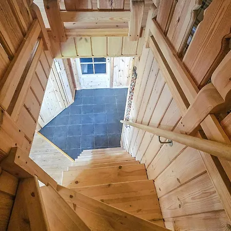 4 Bedroom Stunning In *